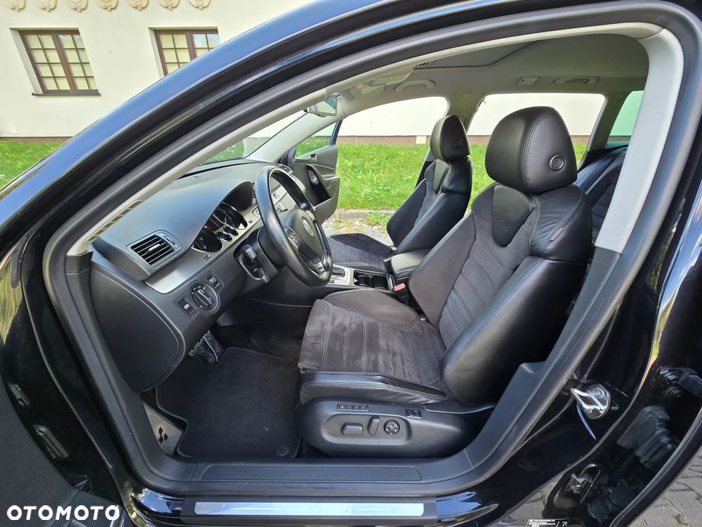 Volkswagen Passat Variant V6 FSI 4Motion DSG R36 - 10