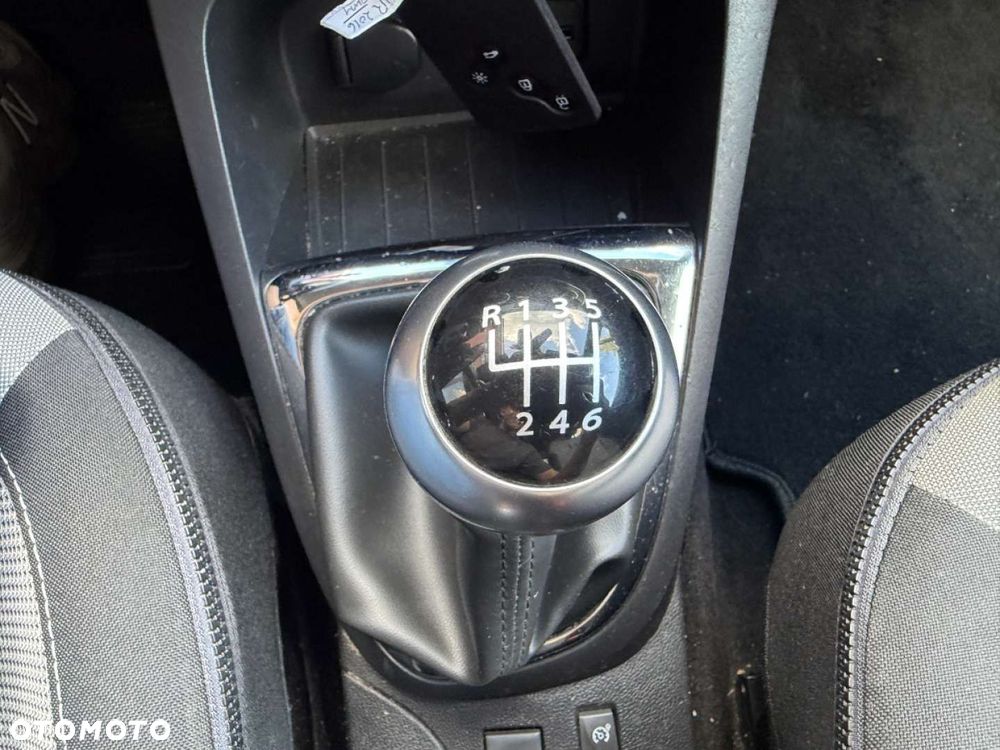 Renault Captur 1.2 Energy TCe Intens - 20