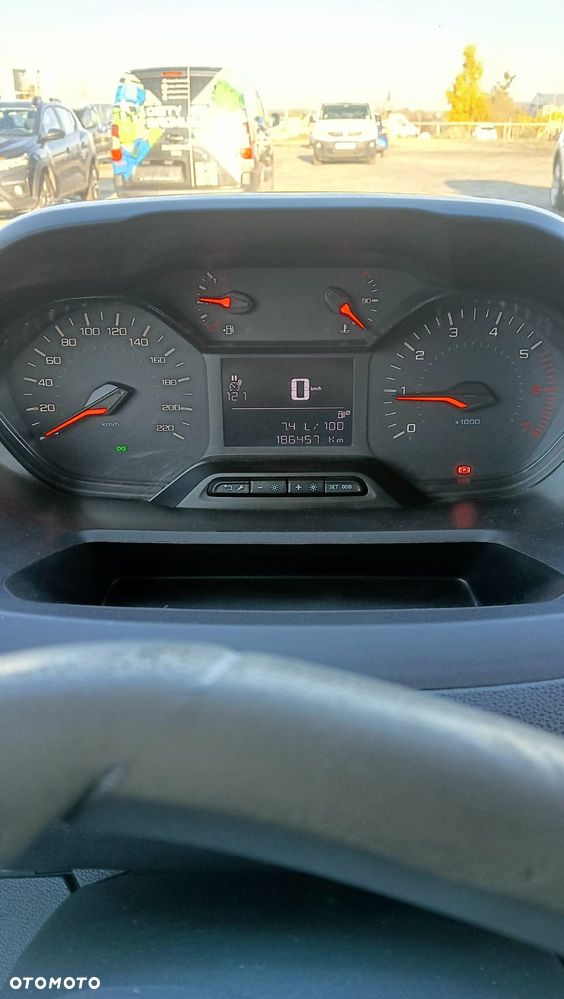 Peugeot Partner L2 Pro (bryg.) - 8