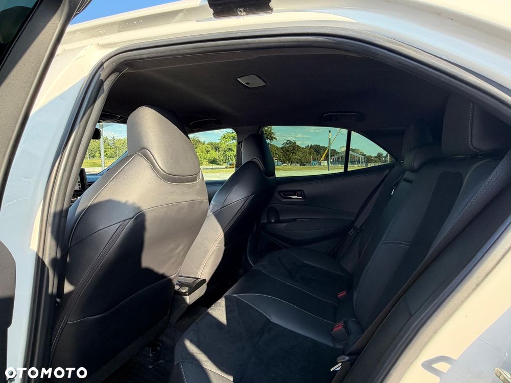 Toyota GR Corolla - 18