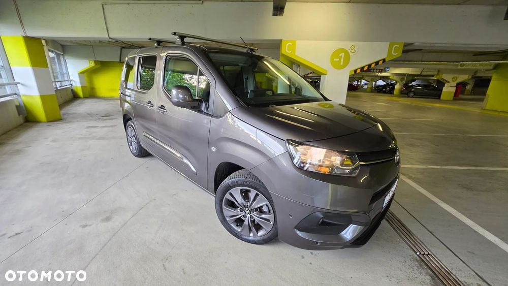 Toyota Proace City Verso 1.2 D-4T Family - 2