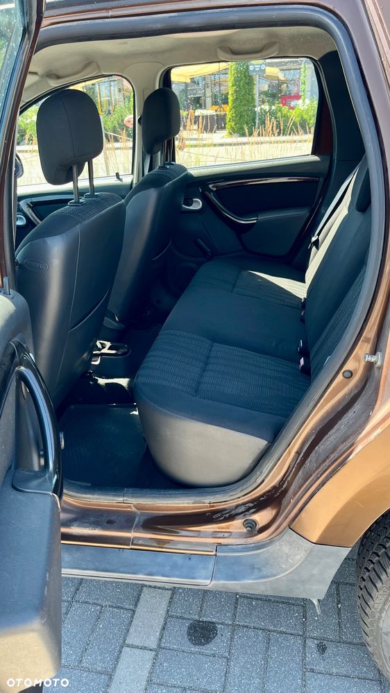 Dacia Duster 1.6 - 11