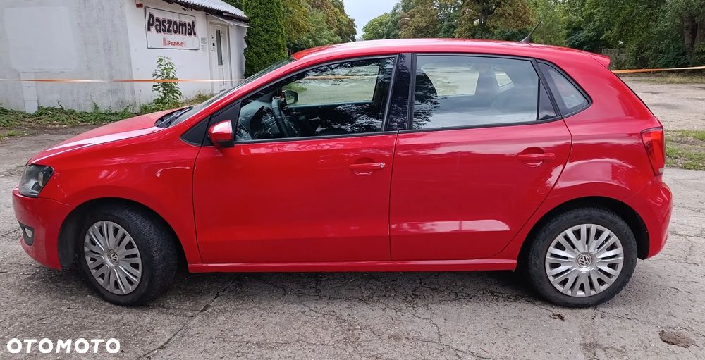 Volkswagen Polo 1.4 16V Comfortline DSG - 2