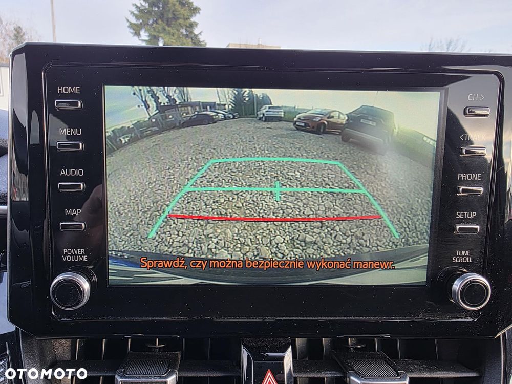 Toyota Corolla 1.8 Hybrid Comfort - 17