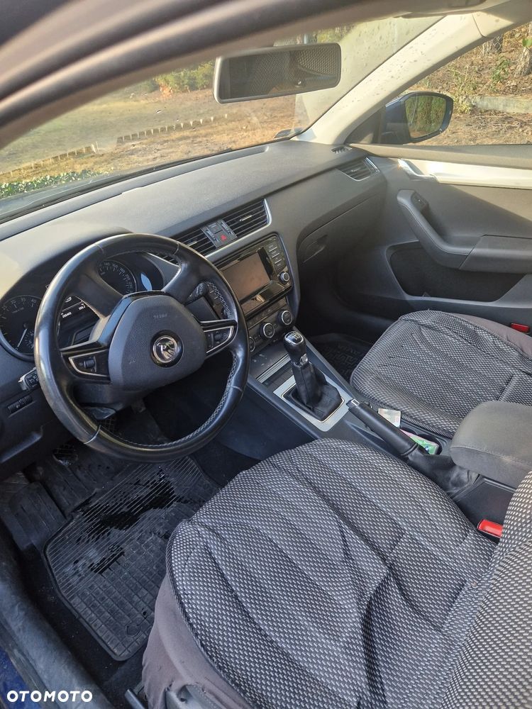 Skoda Octavia - 10