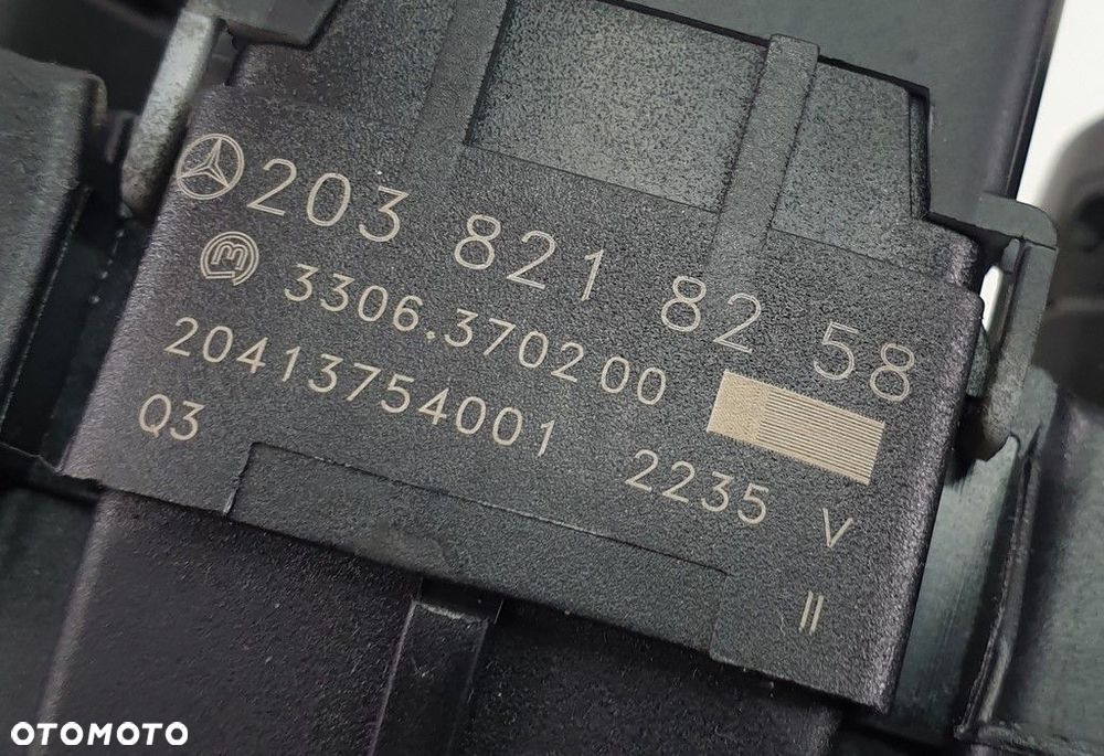 PANEL PRZYCISK AWARYJNYCH MERCEDES W203 2038218258 - 5