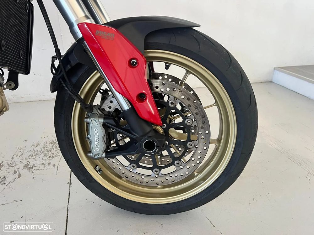 Ducati Hypermotard 821 - 3