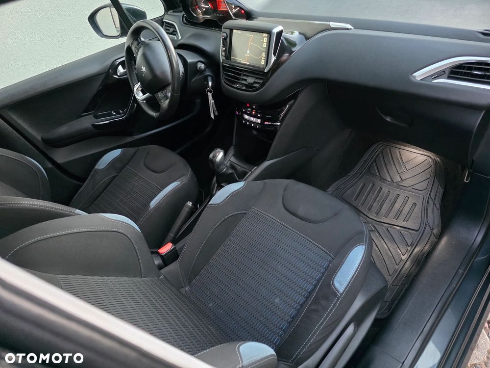 Peugeot 208 1.2 VTi Allure - 14
