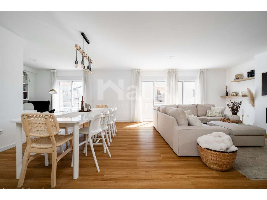 Duplex T3+1 com 2 Terraços e 2 Parqueamentos - Grande imagem: 4/31