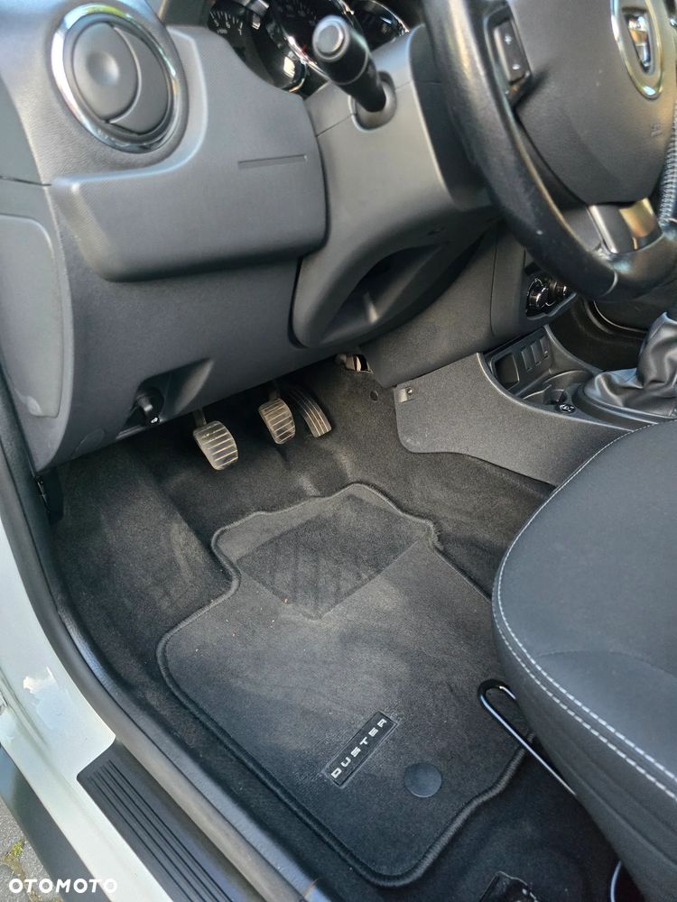 Dacia Duster 1.6 Ambiance Euro5 - 28