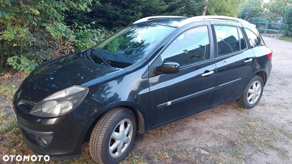Renault Clio - 1