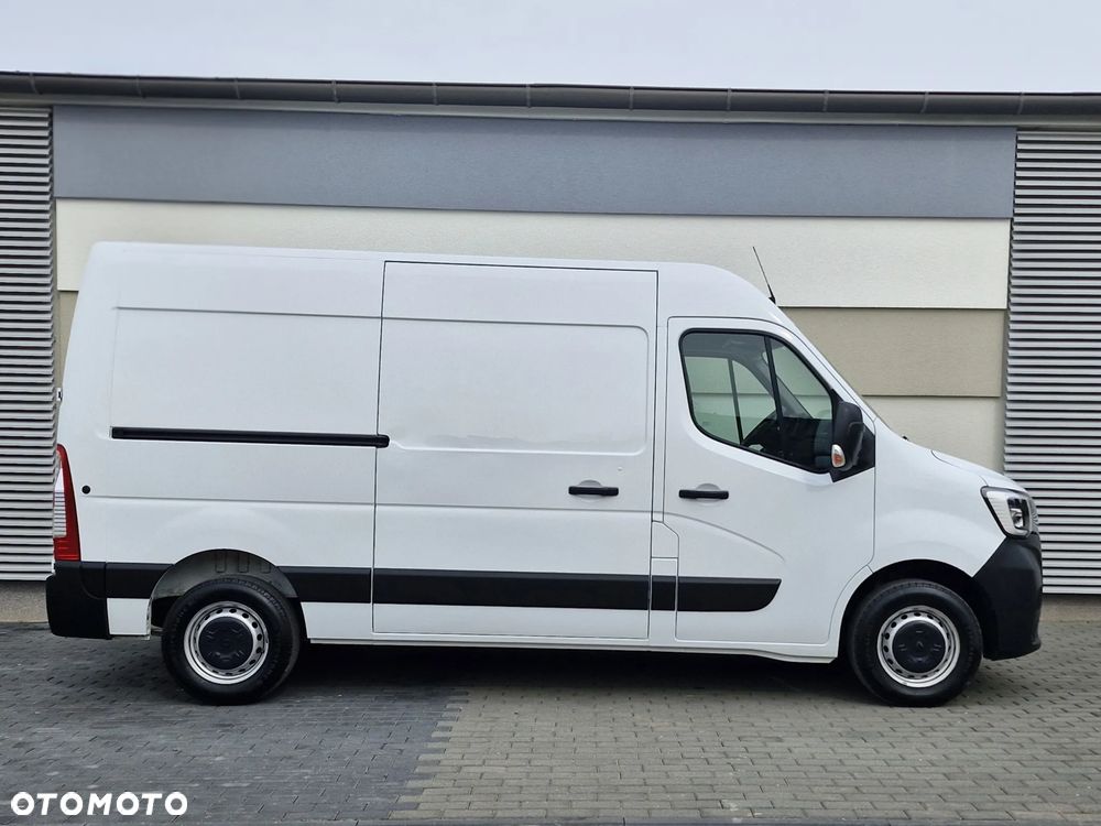 Renault Master, 2023 X, L2H2, nawigacja, tempomat, klima, kamera cofania - 7