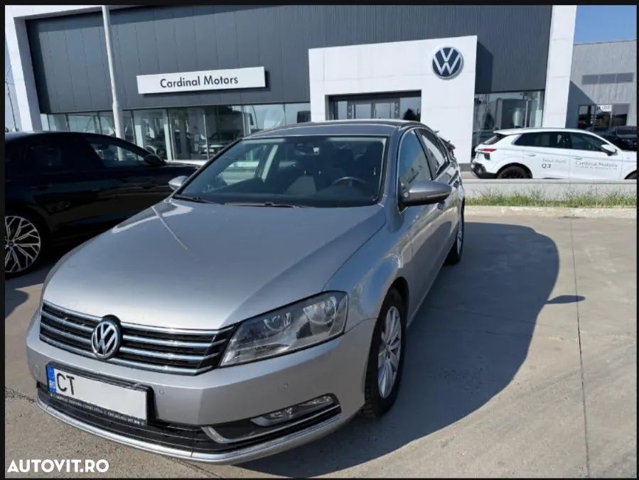 Volkswagen Passat 2.0 TDI BlueMotion Tehnology Trendline - 1