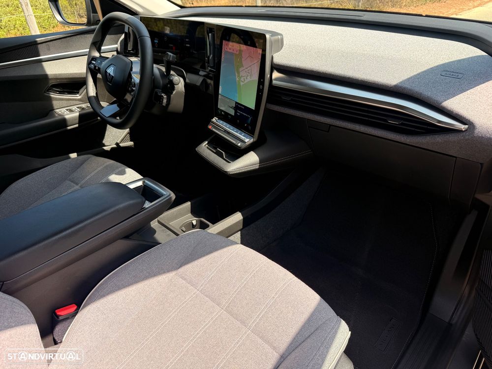 Renault Mégane E-Tech EV60 Evolution ER Autonomia Comfort CA7 - 11