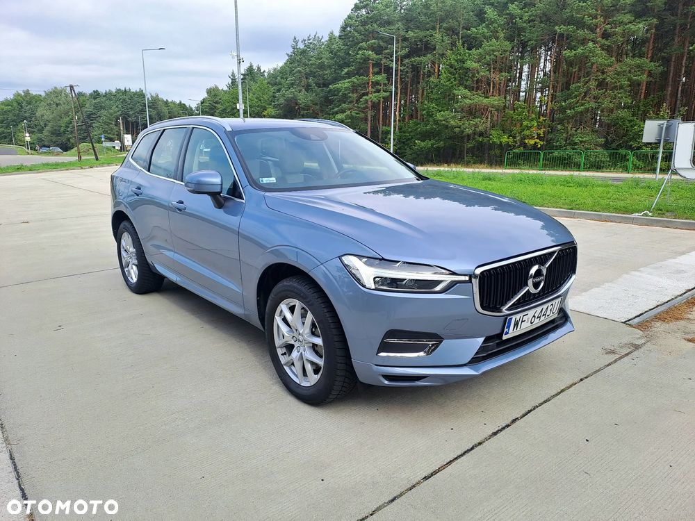 Volvo XC 60 B4 D AWD Momentum Pro - 2
