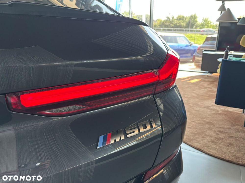 BMW X6 - 28