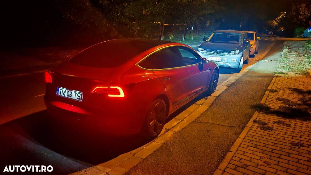 Tesla Model 3 Standard - 5