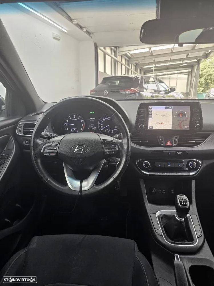 Hyundai i30 SW 1.0 T-GDi Comfort+Navi - 35