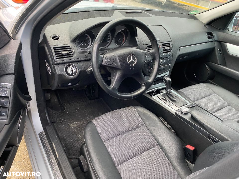 Dezmembrez piese Mercedes W204 C Classe Class Facelift - 4