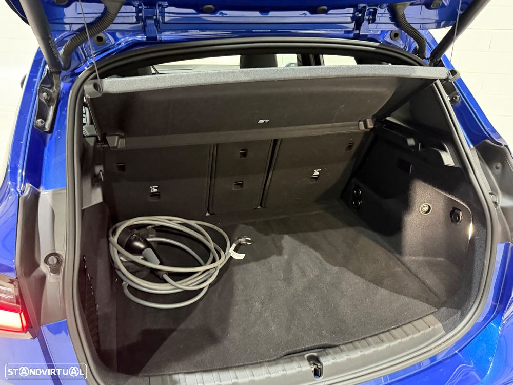 BMW 225xe Active Tourer e xDrive Pack Desportivo M - 45