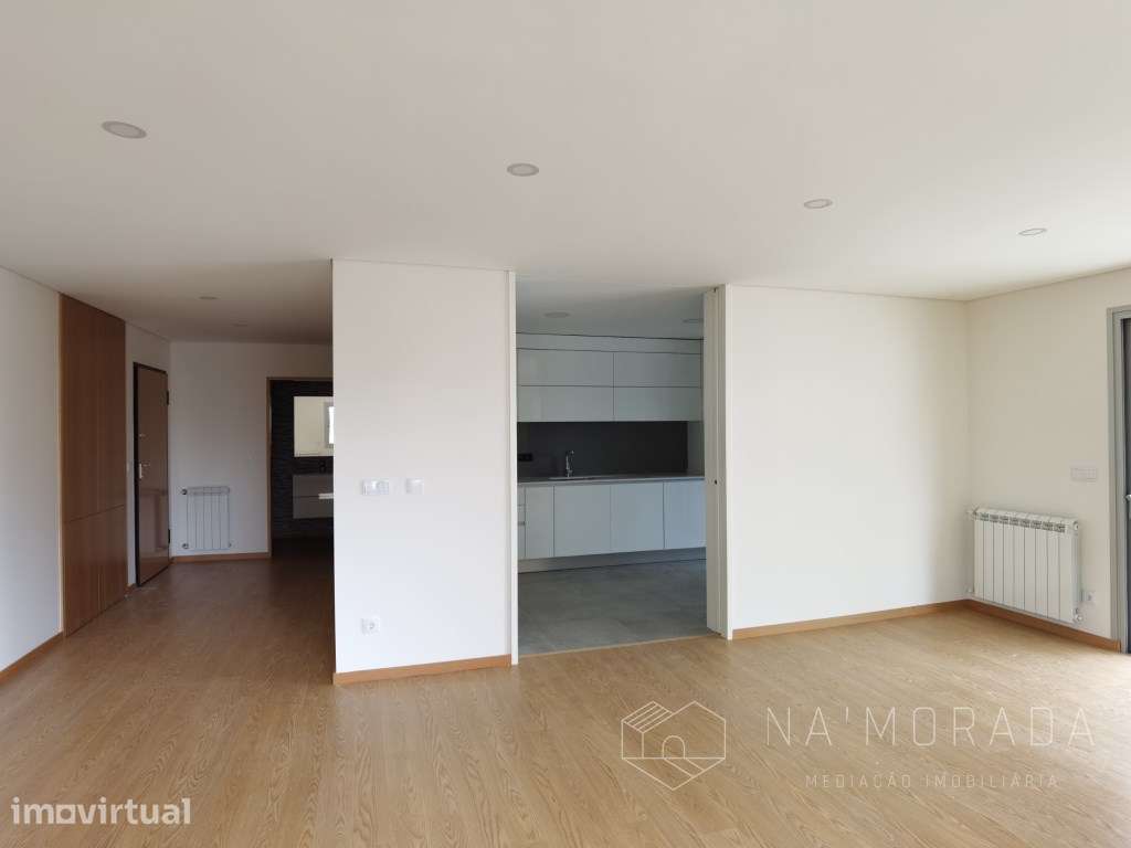 Apartamento T3 semi-novo para arrendamento I Passionistas - Grande imagem: 4/24