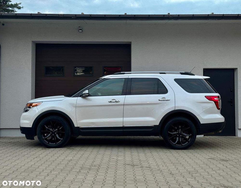 Ford Explorer - 5