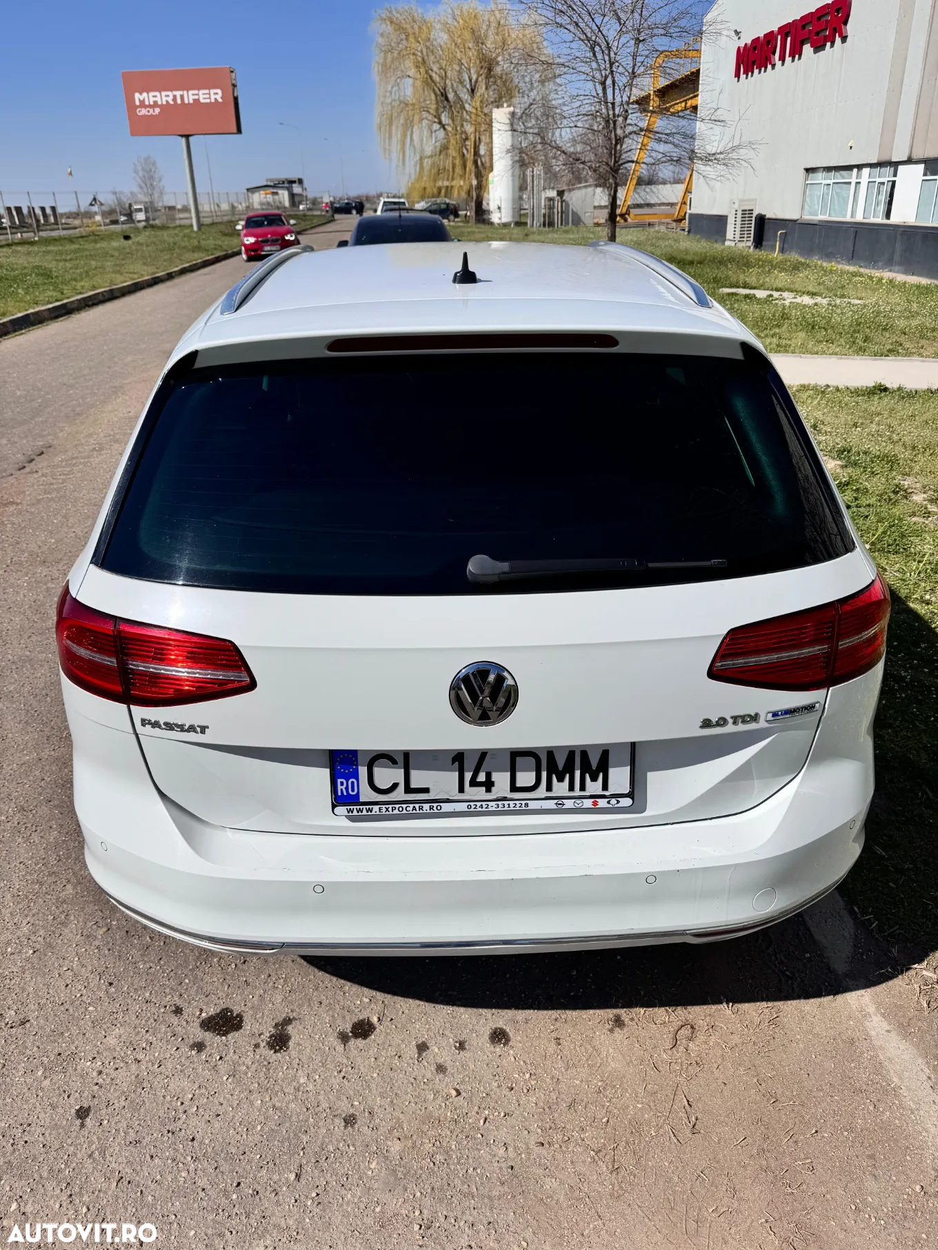 Volkswagen Passat 2.0 TDI (BlueMotion Technology) DSG Highline - 4