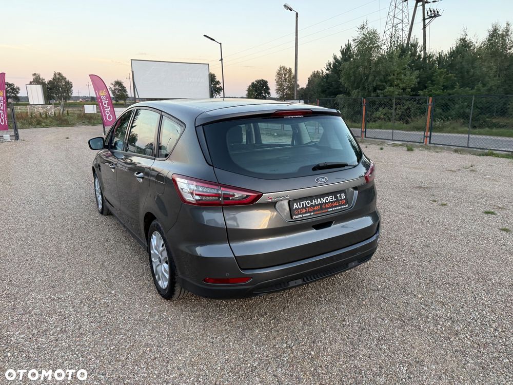 Ford S-Max 2.0 TDCi Trend - 11