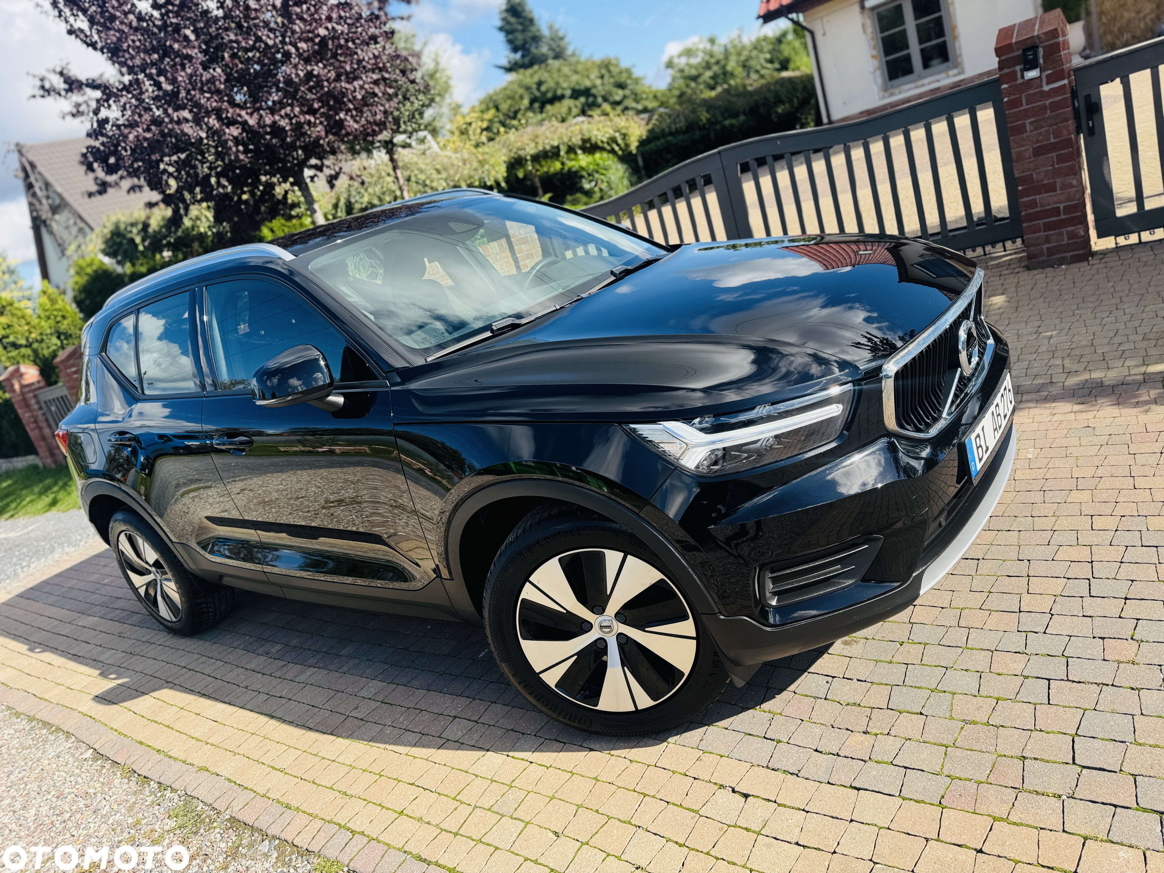 Volvo XC 40 T2 Plus Dark - 21