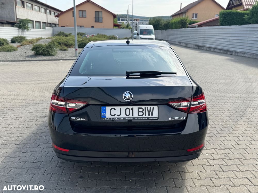 Skoda Superb 2.0 TDI Style - 5