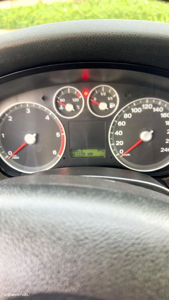 Ford Focus 1.6 TDCi Sport - 10