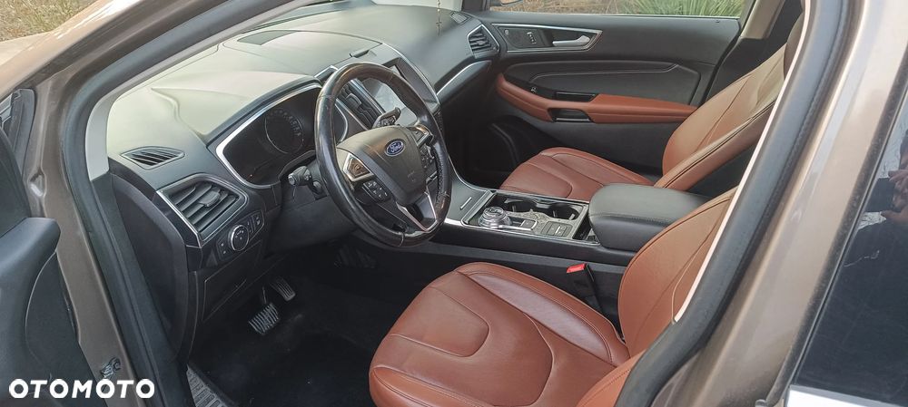 Ford Edge 2.0 EcoBlue Twin-Turbo 4WD Titanium - 3