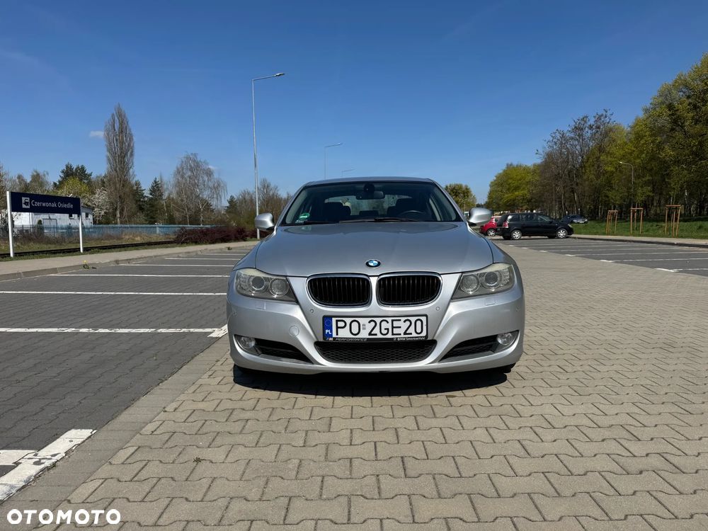 BMW Seria 3 320d DPF - 11