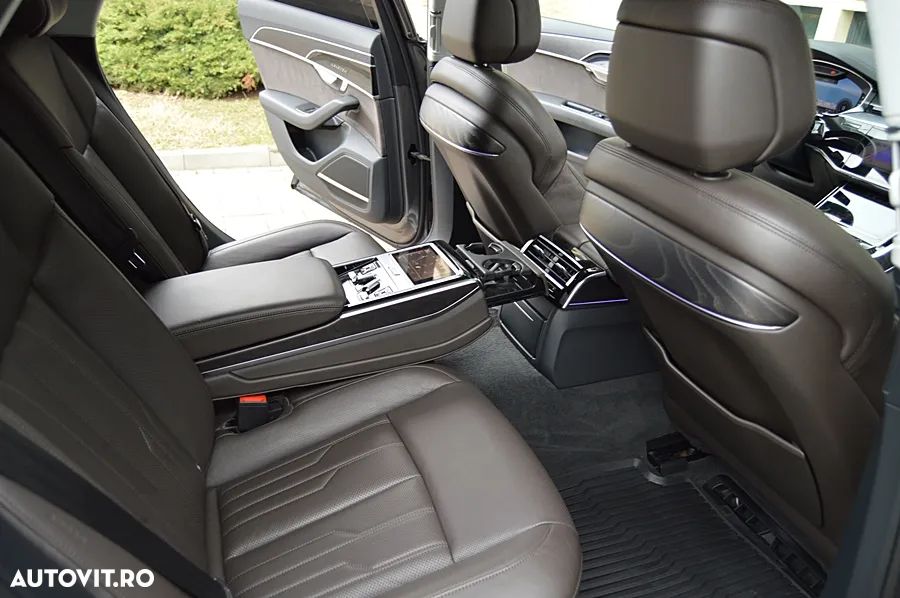 Audi A8 3.0 50 TDI quattro Tiptronic - 24