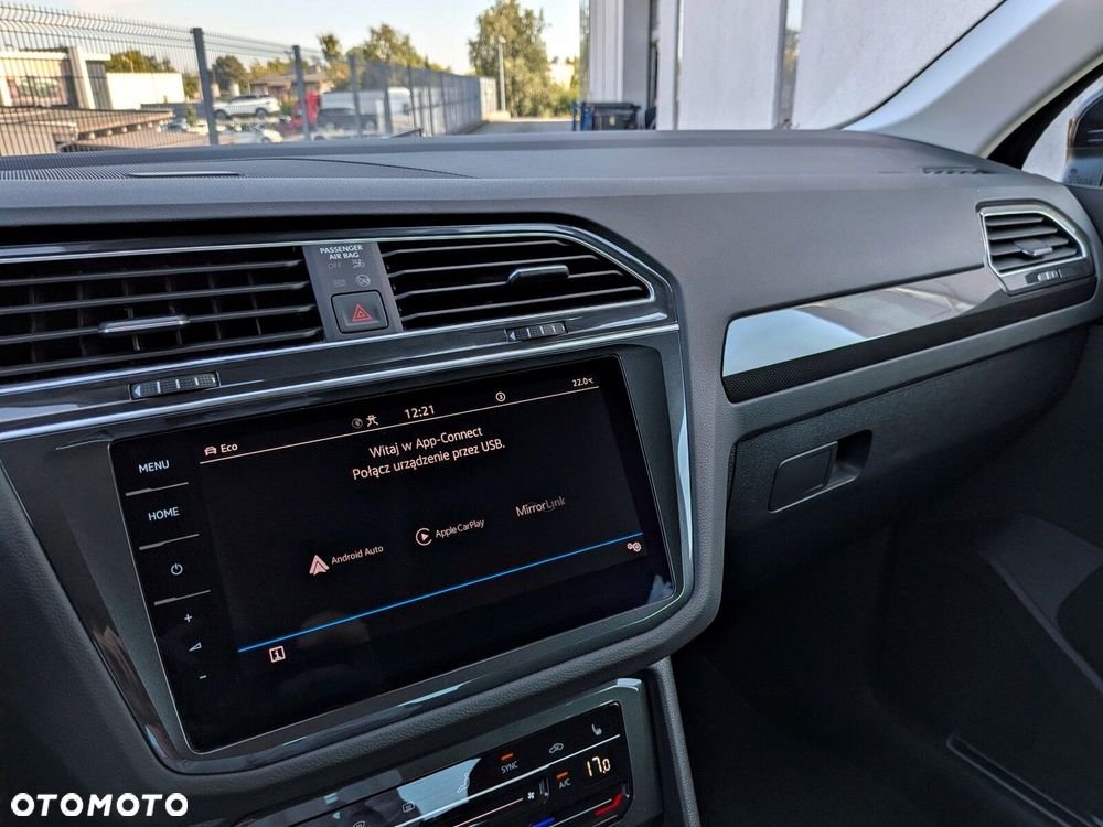Volkswagen Tiguan 2.0 TSI 4Mot Elegance DSG - 27