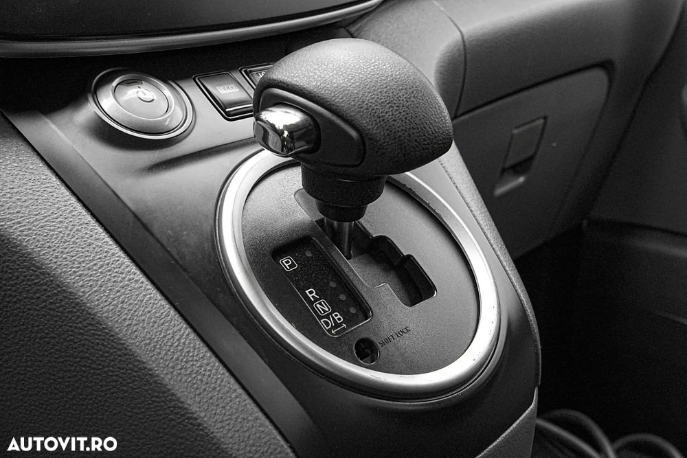 Nissan e-NV200 - 16
