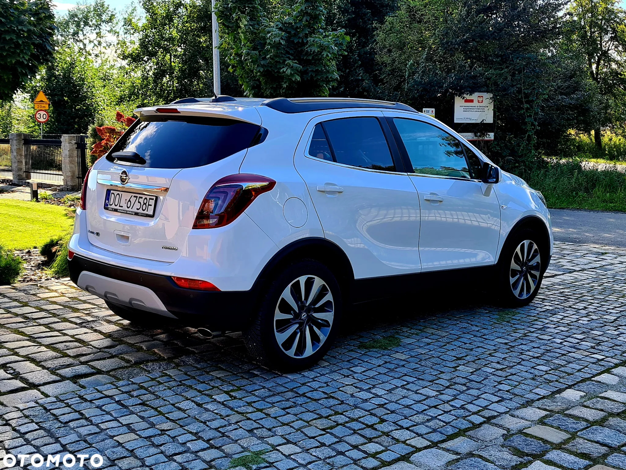 Opel Mokka X 1.4 T Design Line S&S 4x4 - 17