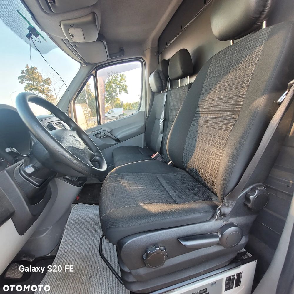Mercedes-Benz SPRINTER - 9