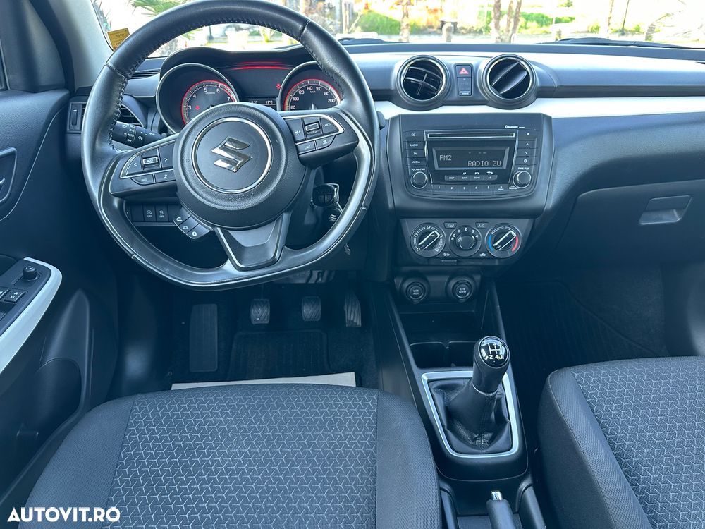Suzuki Swift - 5