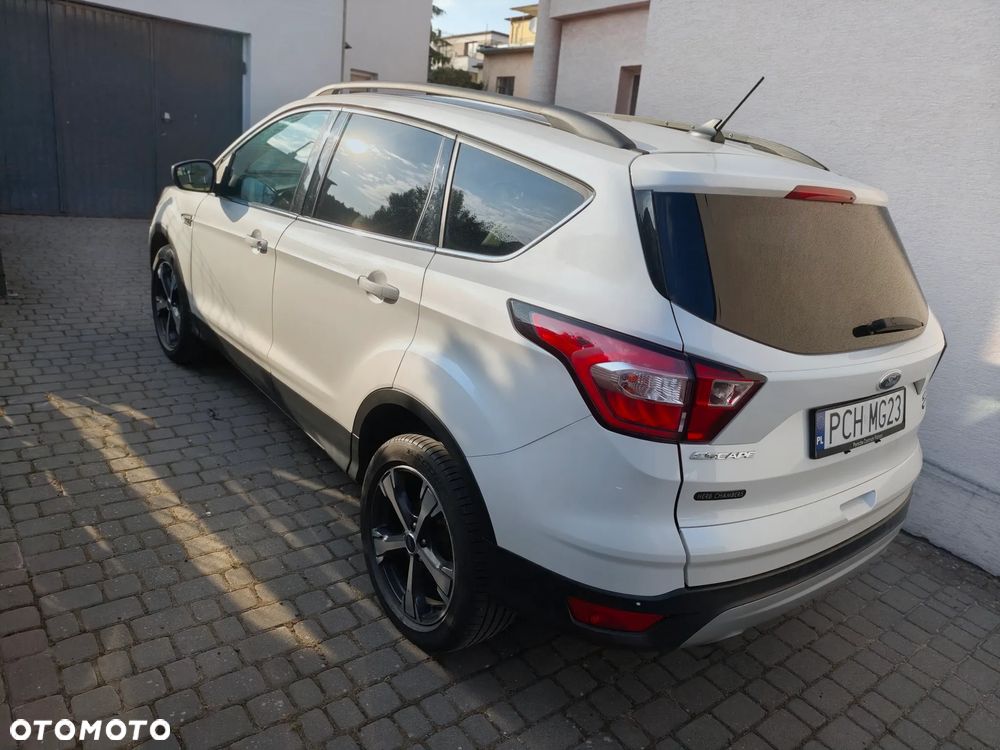 Ford Kuga 1.5 EcoBoost AWD Trend ASS - 17
