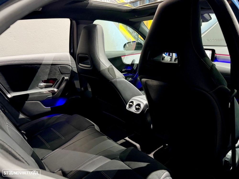 Mercedes-Benz A 200 7G-DCT Edition AMG Line - 19