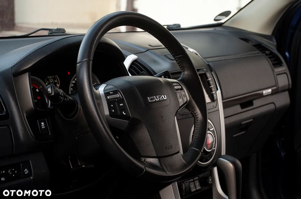 Isuzu D-Max 1.9 DC LS+ - 21
