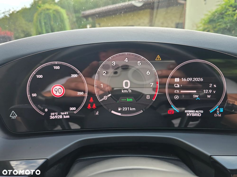 Porsche Panamera 4S E-Hybrid PHEV - 25