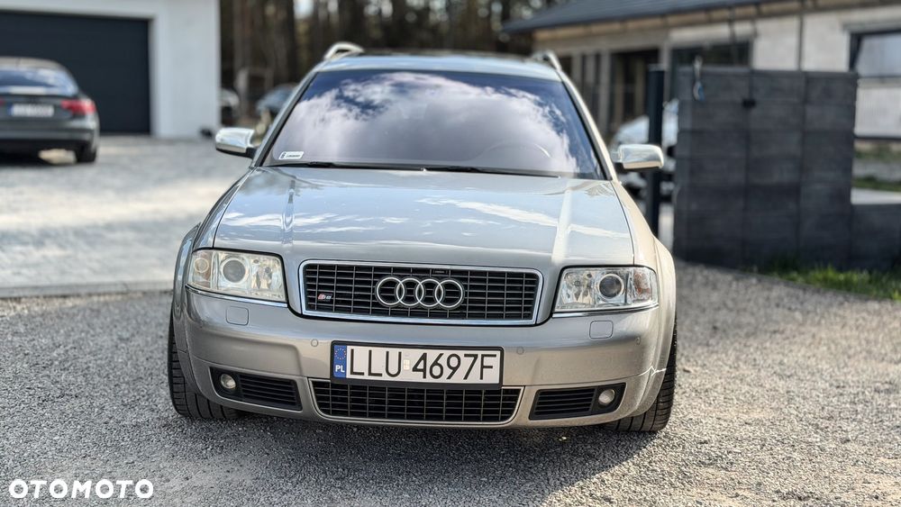 Audi S6 Avant 4.2 quattro - 2