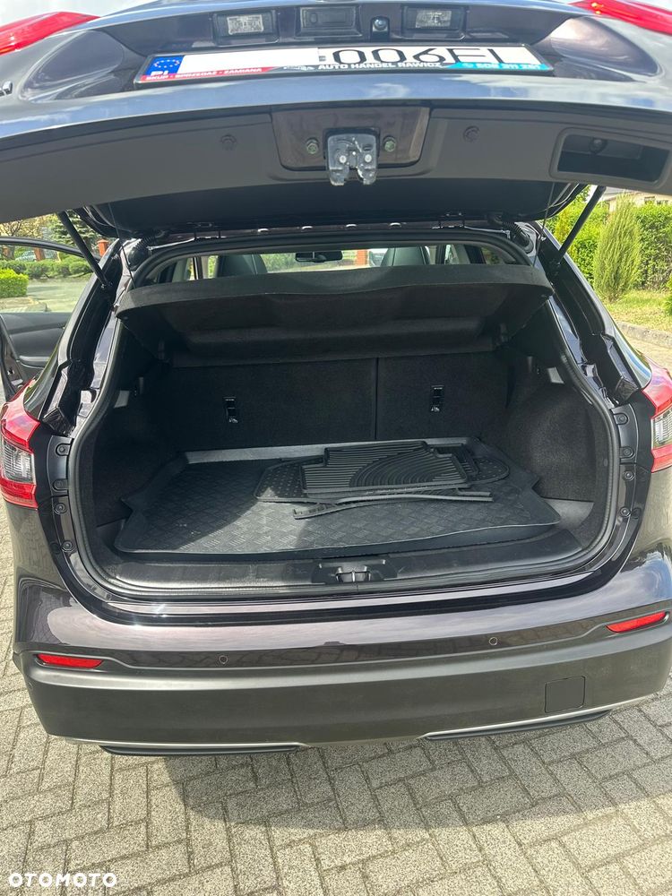 Nissan Qashqai 1.5 dCi Tekna+ - 17