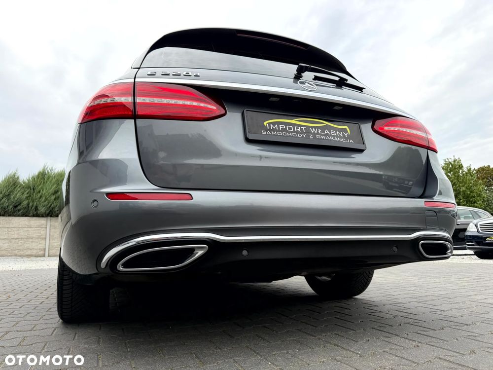 Mercedes-Benz Klasa E 220 d Business Edition 9G-TRONIC - 30