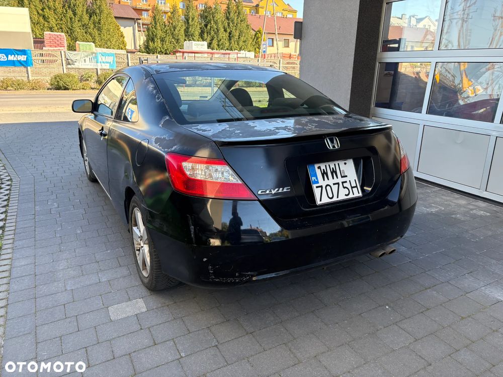 Honda Civic 1.8 TypeS - 6