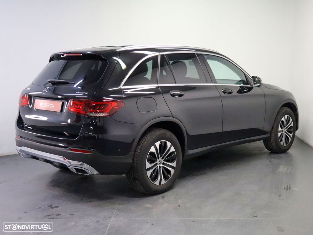 Mercedes-Benz GLC 300 e 4Matic - 3