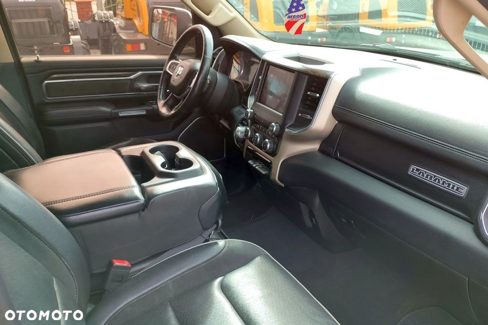 RAM 1500 Crew Cab Laramie - 6
