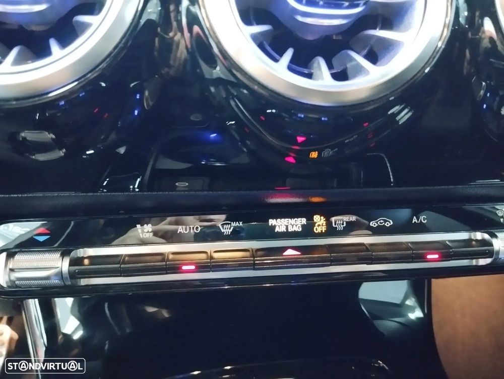 Mercedes-Benz A 200 AMG Line Aut. - 39